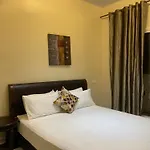 Nour Apartment - Family Only